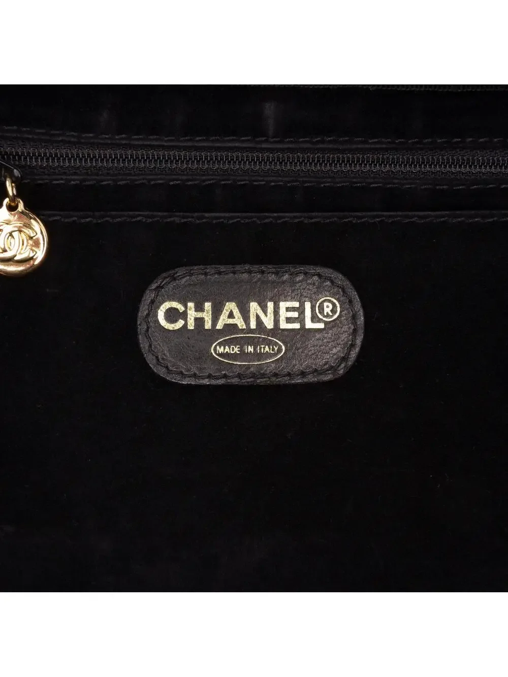 Chanel Medium Cc Caviar Vanity Case #306475C14B